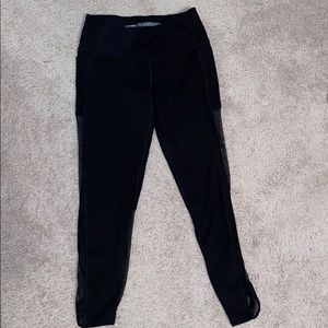 Victoria’s Secret knockout leggings